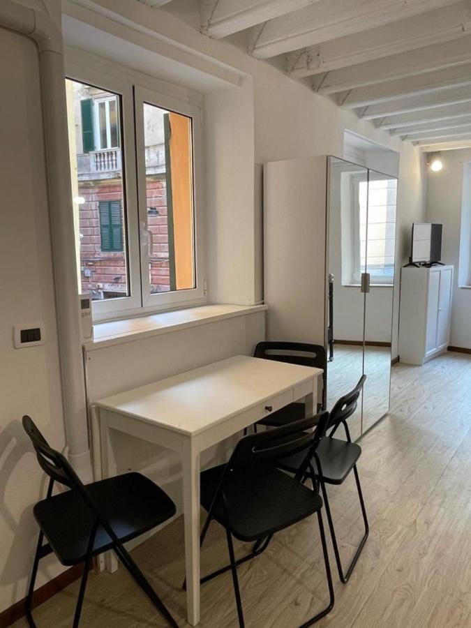 Travi E Grigio Studio Maddalena - Genovainrelax Apartment Екстериор снимка